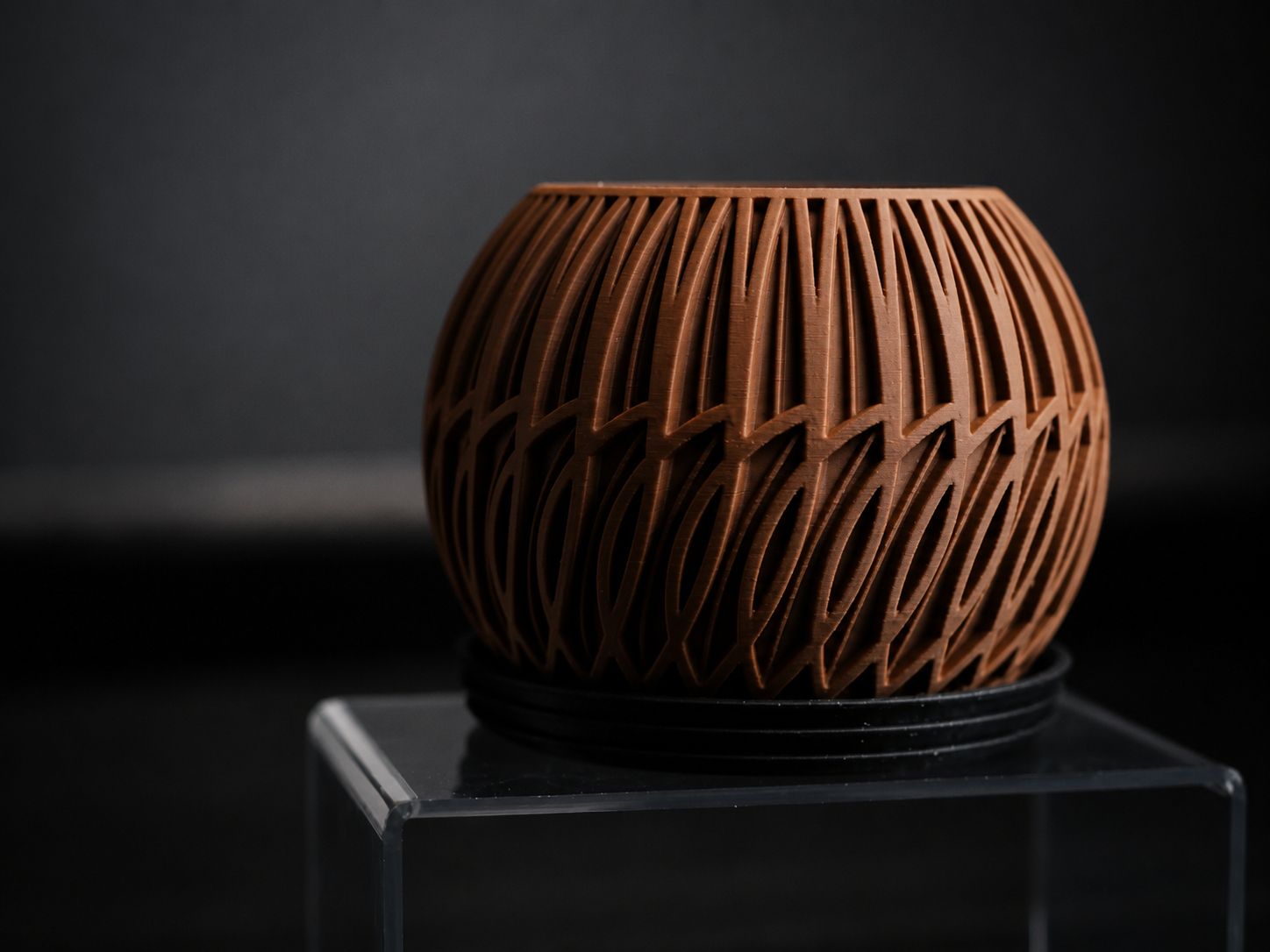 Lumen · Planter