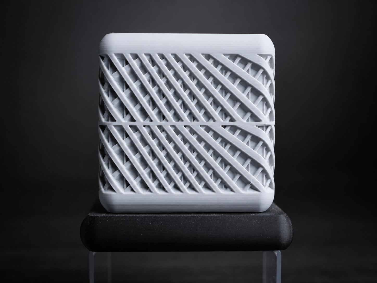Qube · Planter