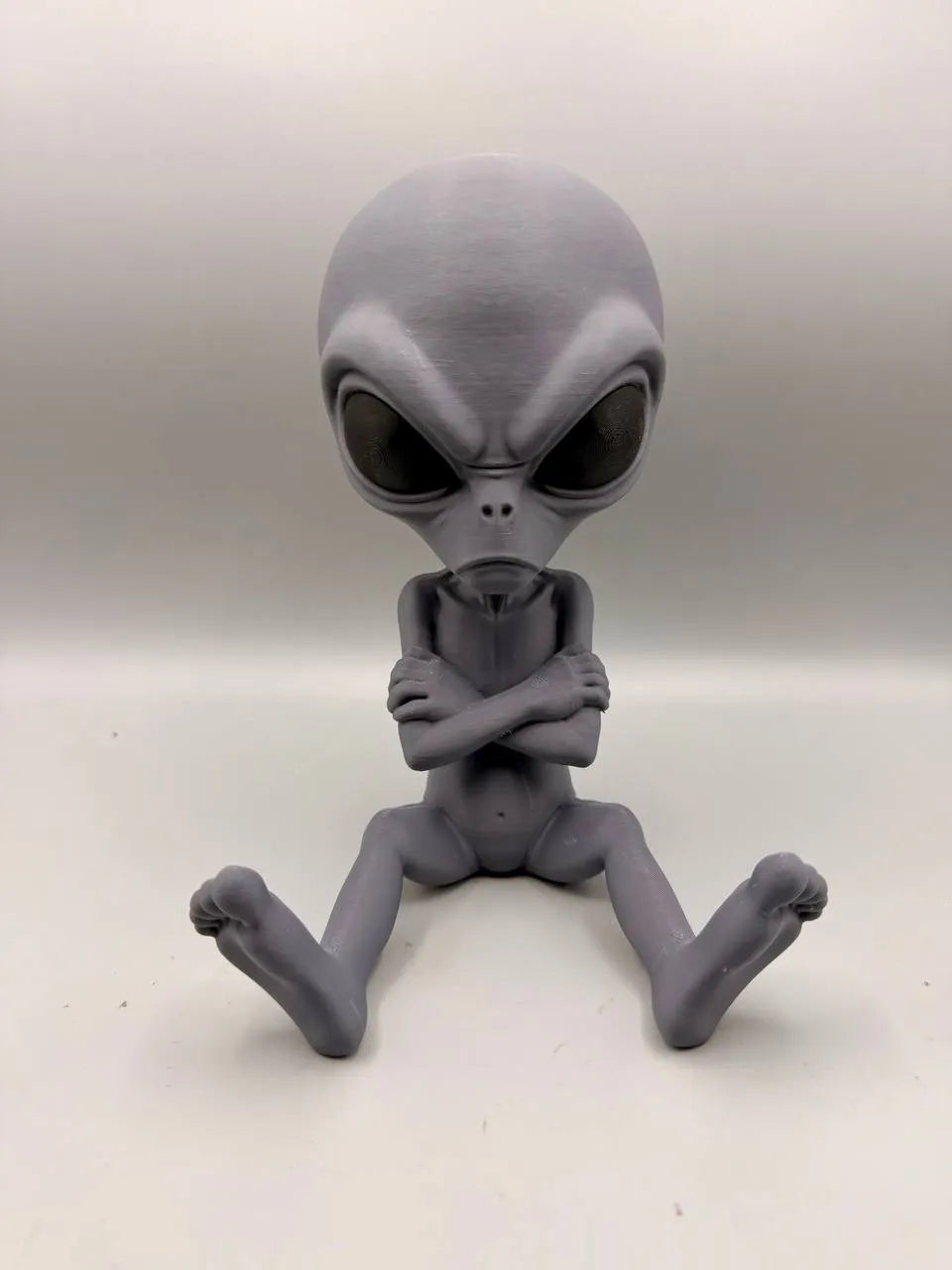 Grumpy Alien – Gray