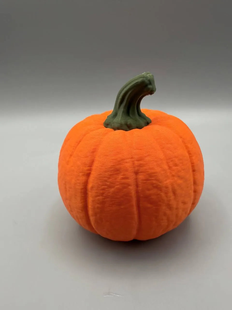 Scared Pumpkin – Halloween Décor
