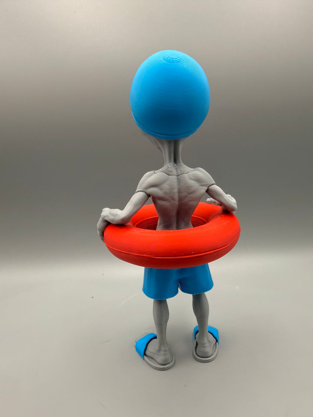 First Contact – Beach Alien